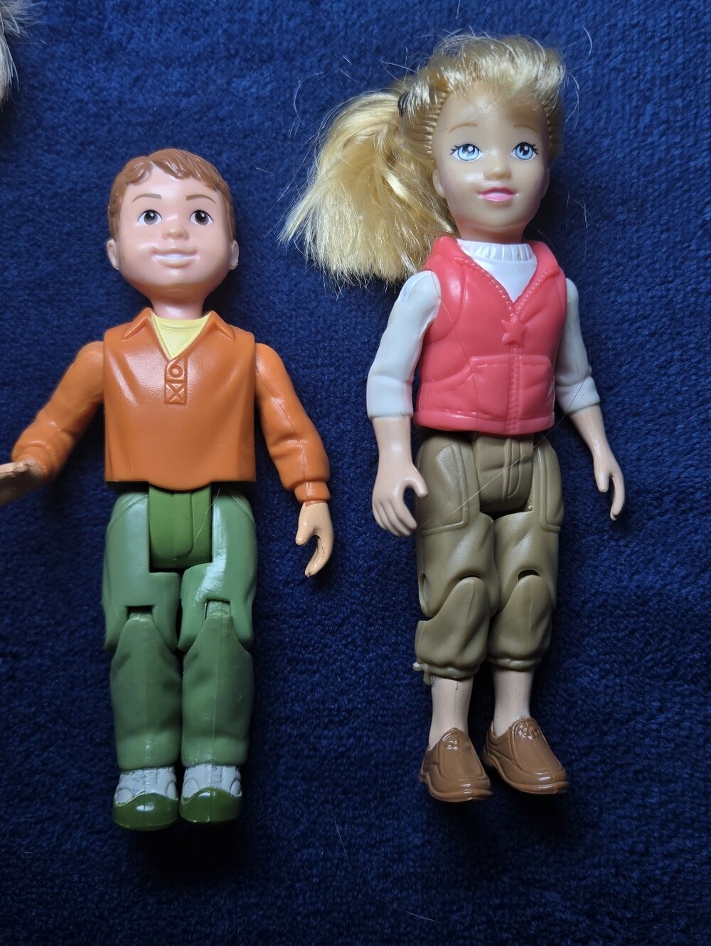 Fisher Price Loving Family Dolls Multiple Figures Mom Dad Brother Sister 2004-06 - Picture 4 of 9